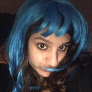 Meet your Posher, Maya